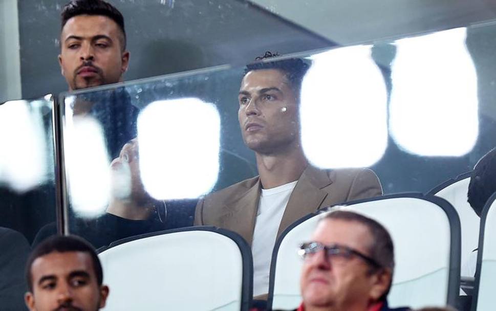 Cristiano Ronaldo ha assistito dalla tribuna alla sfida di Champions contro lo Young Boys. ANSA